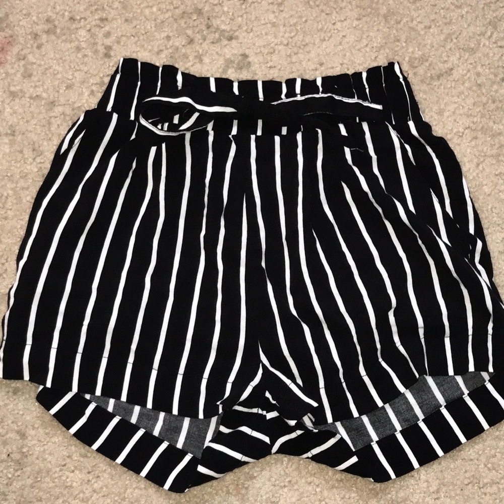black and white shorts with ribbon to tie